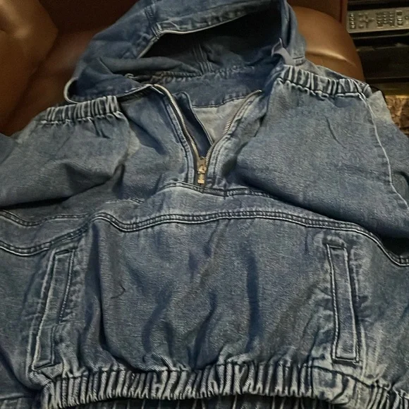 Jeans hoodie size L - Picture 2 of 5